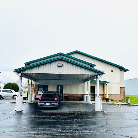 Wallaceburg Inn Exterior photo